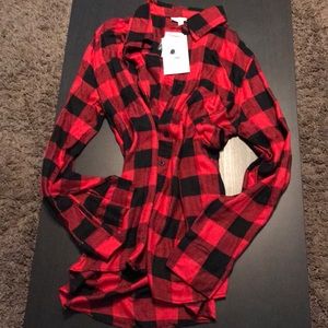 NWT Tunic Length Plaid Top